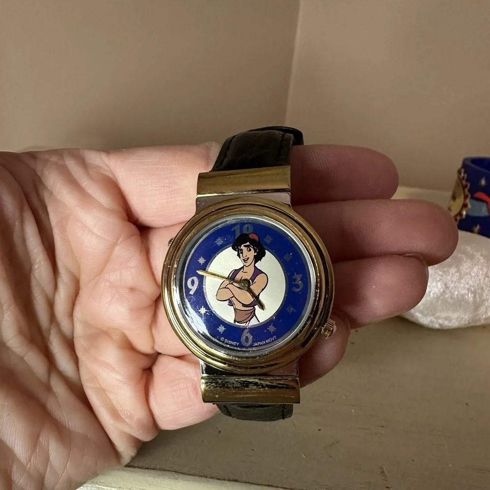 Disney Villains Jafar Aladdin Collector Watch and Figurine‎ Ltd edition 311/1000